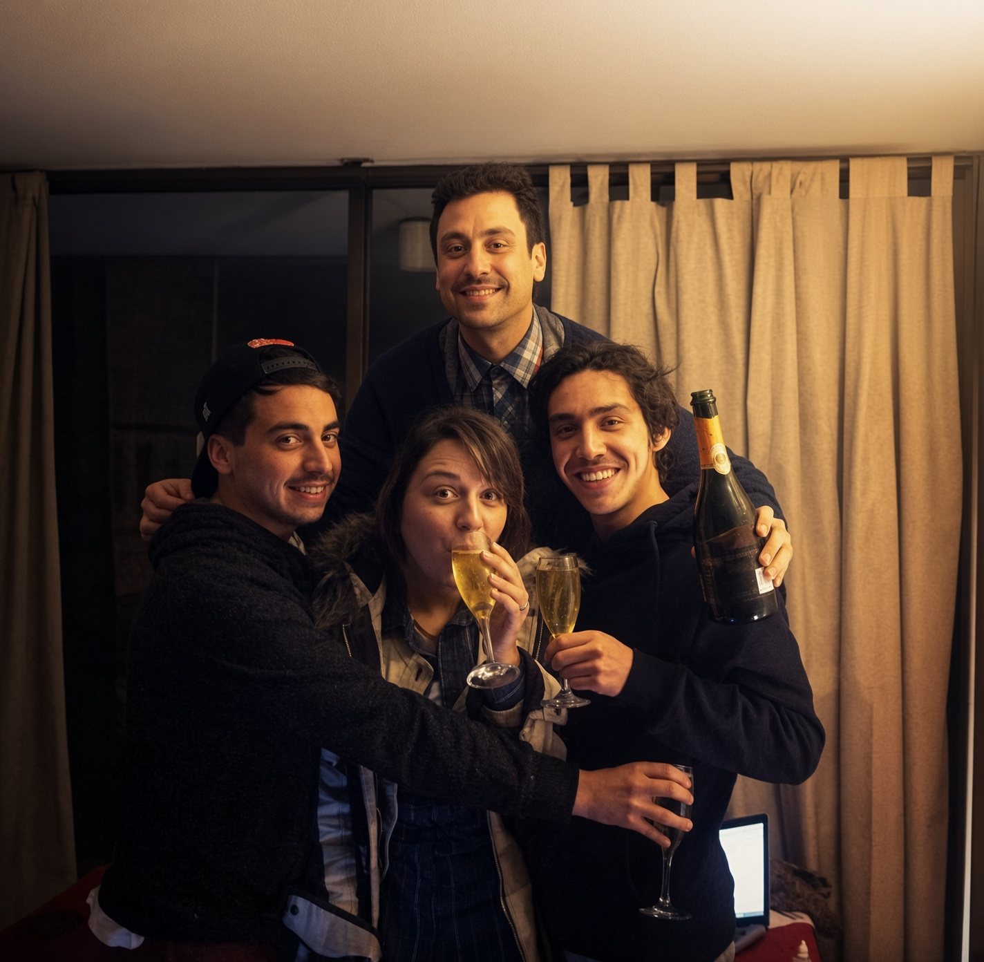 Brindis del equipo por el primer contrato con la Cámara Chilena de la Construcción