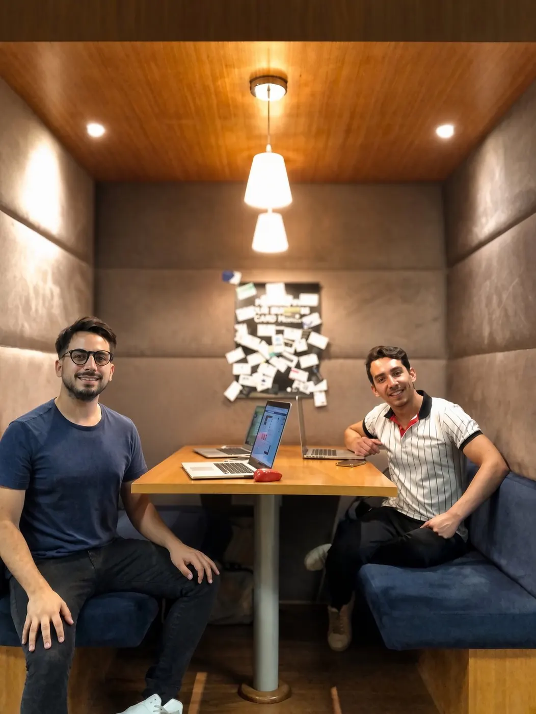 Trabajo en una cabina de coworking en Perú