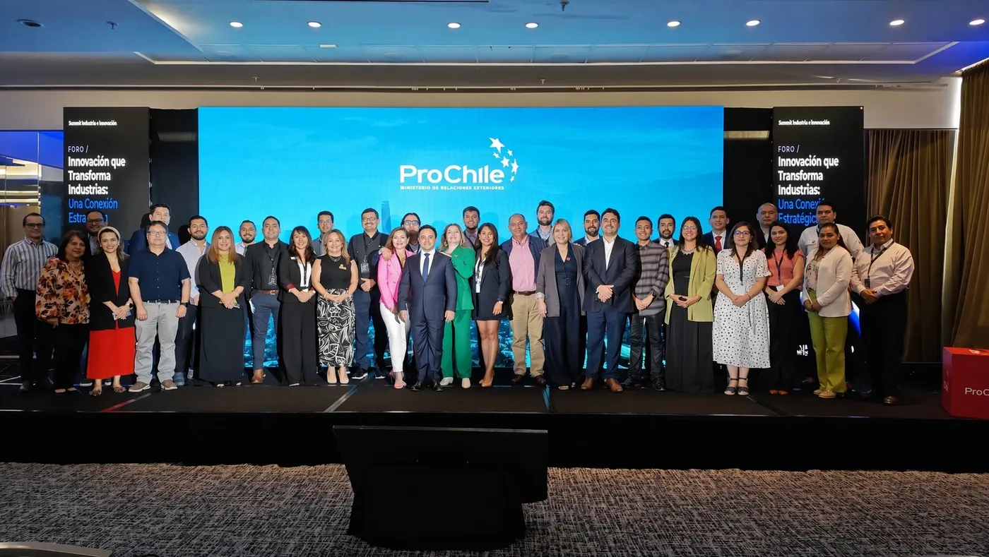 Foto grupal del foro ProChile Innovación que transforma industrias