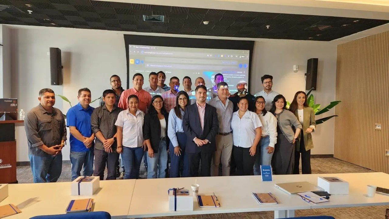 Capacitación en Panamá con el equipo de Grupo Valor Developments
